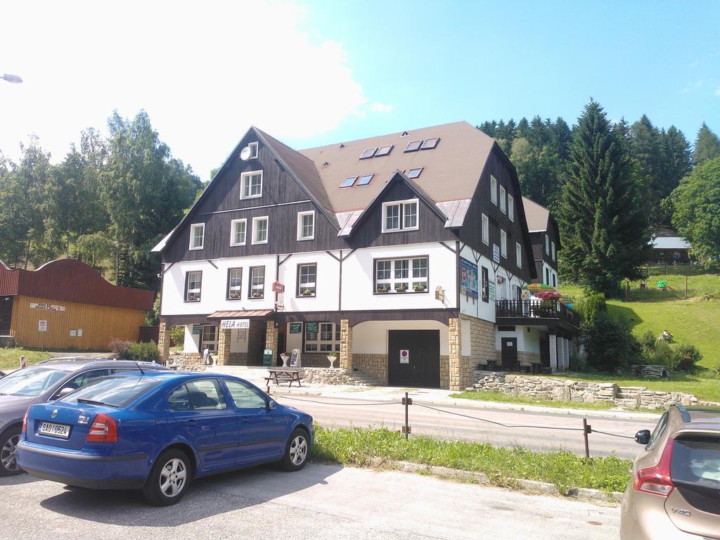 Hotel Hela Pec pod Sněžkou Exterior foto