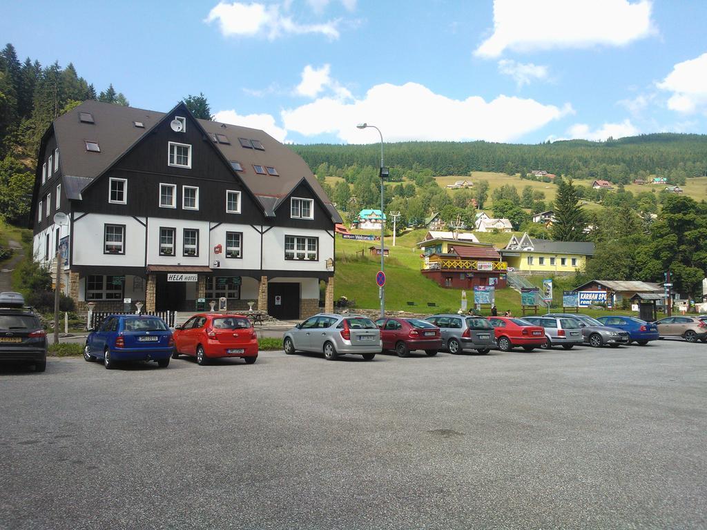 Hotel Hela Pec pod Sněžkou Exterior foto